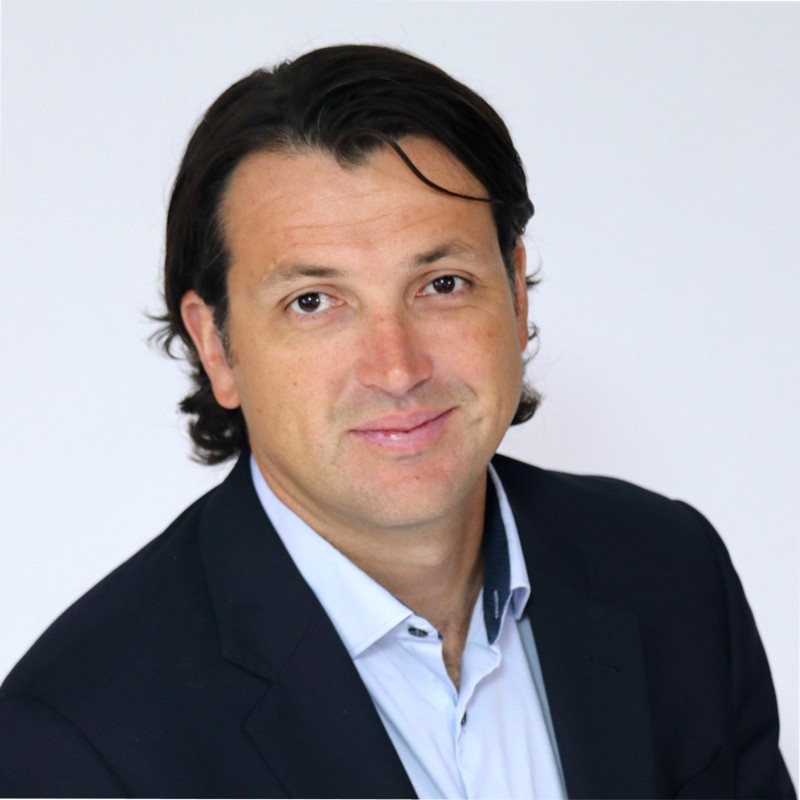 Dr. Alex D. Mitchell MD FRCSC CCPE
